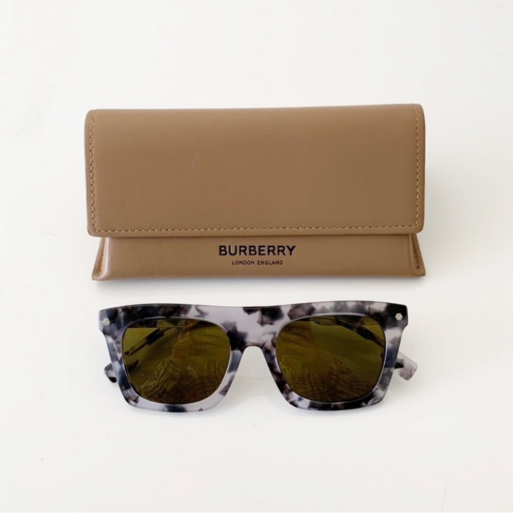Burberry Sunglasses, New - Picture 6 of 14